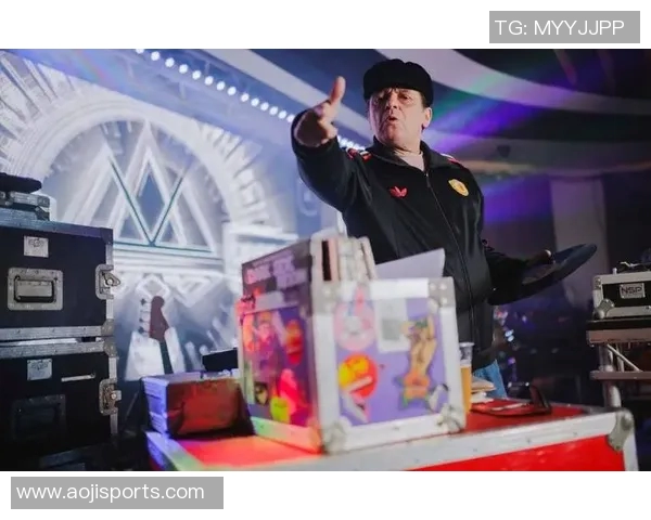 足球明星代言的服装潮流解析与品牌影响力探讨 足球明星代言的服装潮流解析与品牌影响力探讨